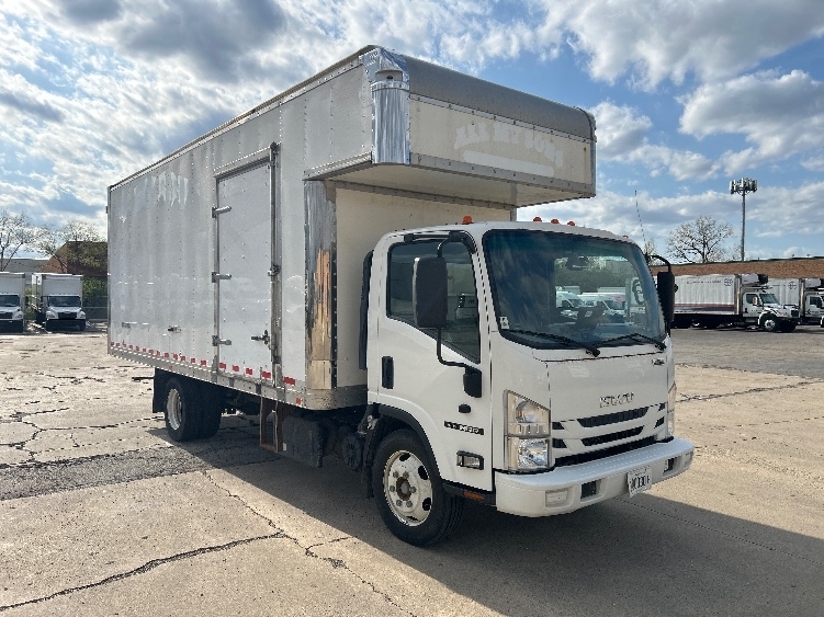 2020 ISUZU NRR in Melrose Park, IL