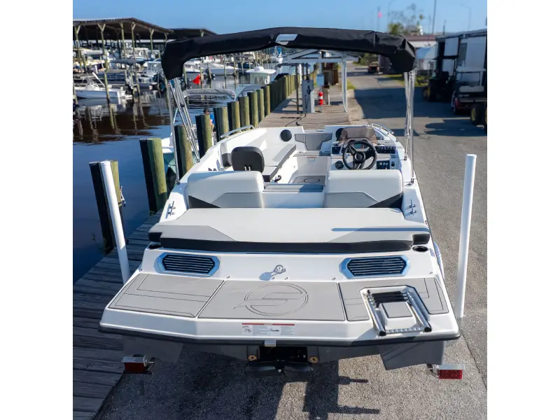 2027 Starcraft J7 JET Standard