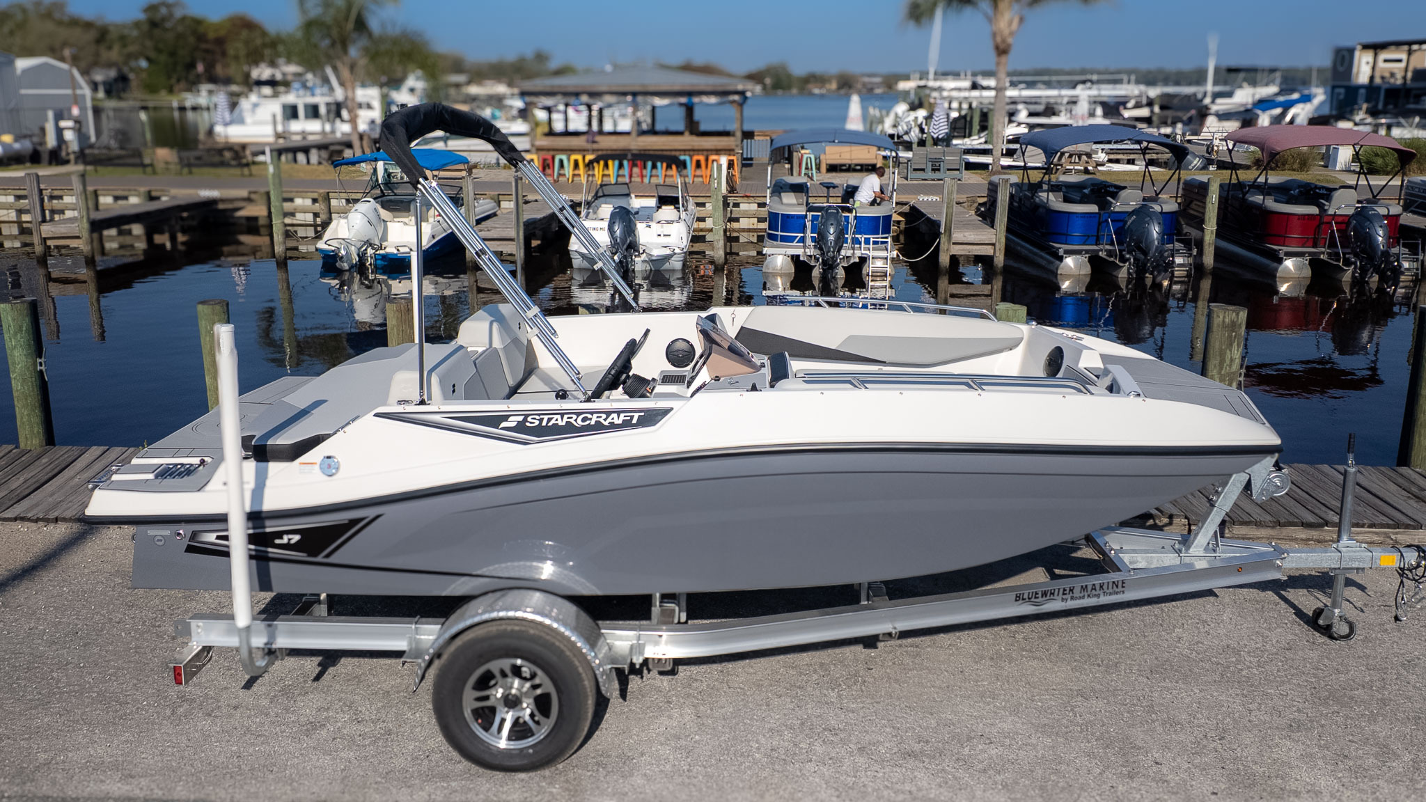 2027 Starcraft J7 JET Standard Runabout Boat boat