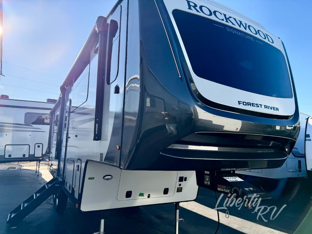 2026 Forest River Rv Rockwood Signature 290SFK in liberty MO