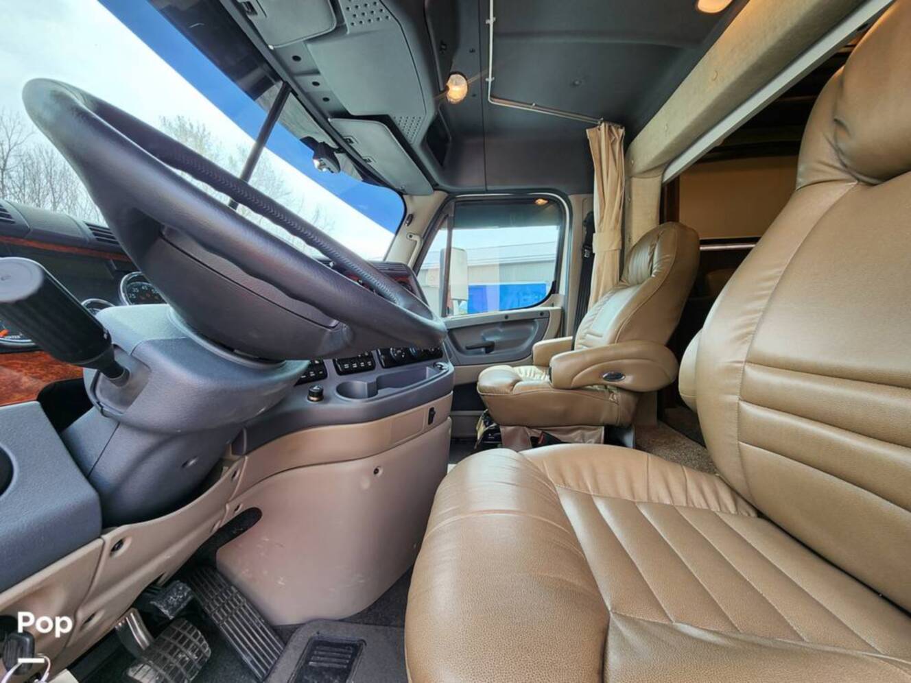A photo of this 2020 Renegade Classic 45CMB