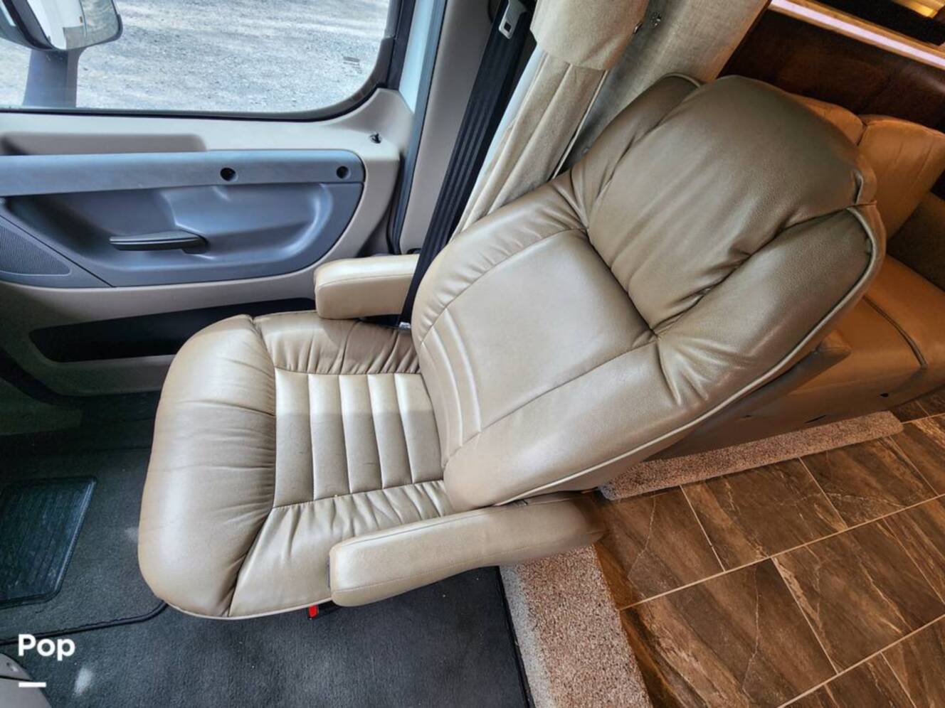 A photo of this 2020 Renegade Classic 45CMB