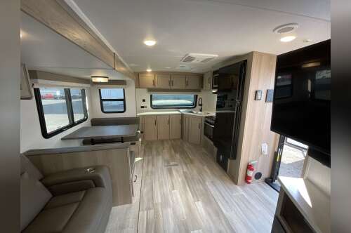 2024 Forest River FLAGSTAFF SUPER LITE 26FKBS in grand rapids MI