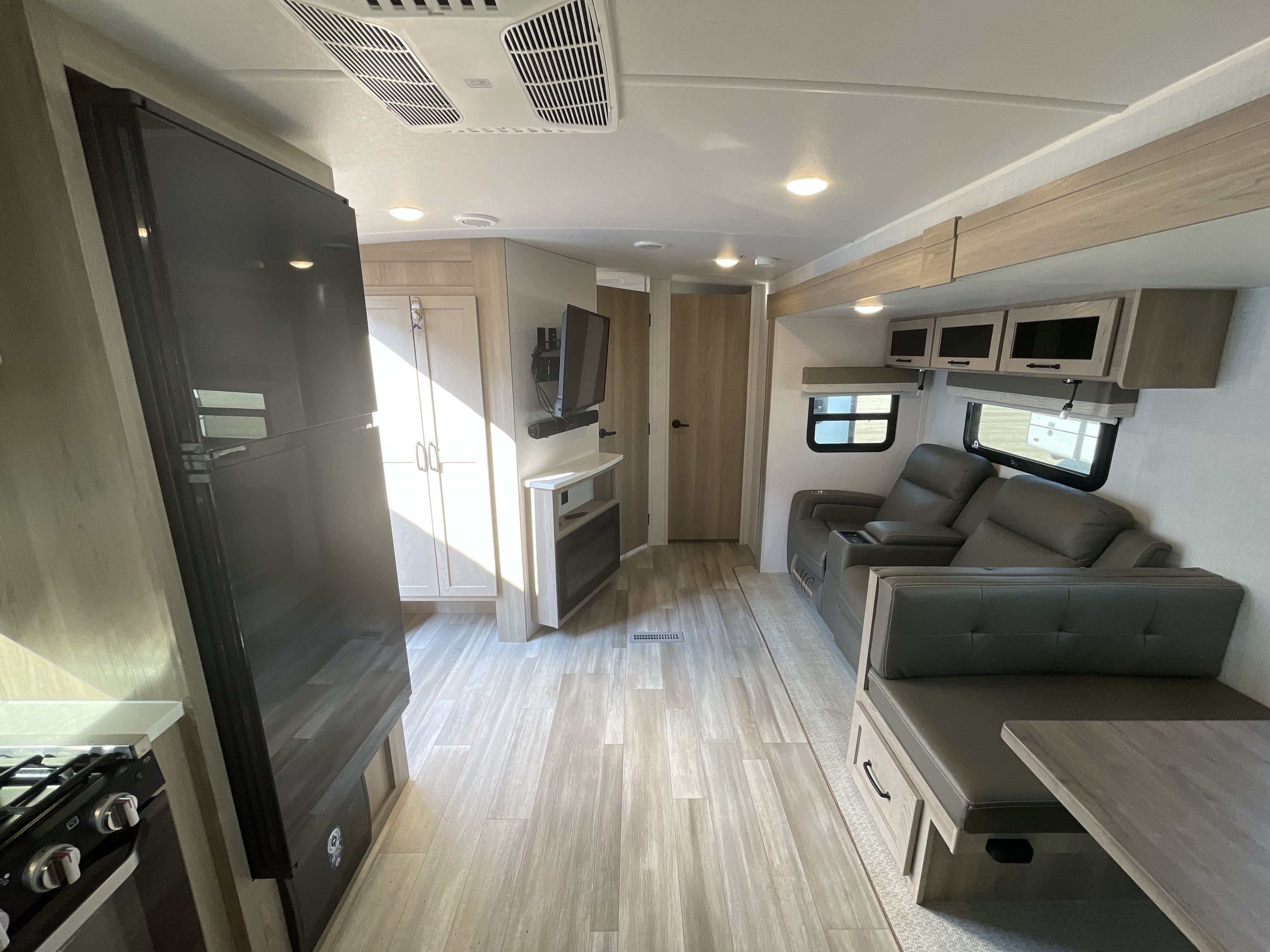 2024 Forest River FLAGSTAFF SUPER LITE 26FKBS in grand rapids MI