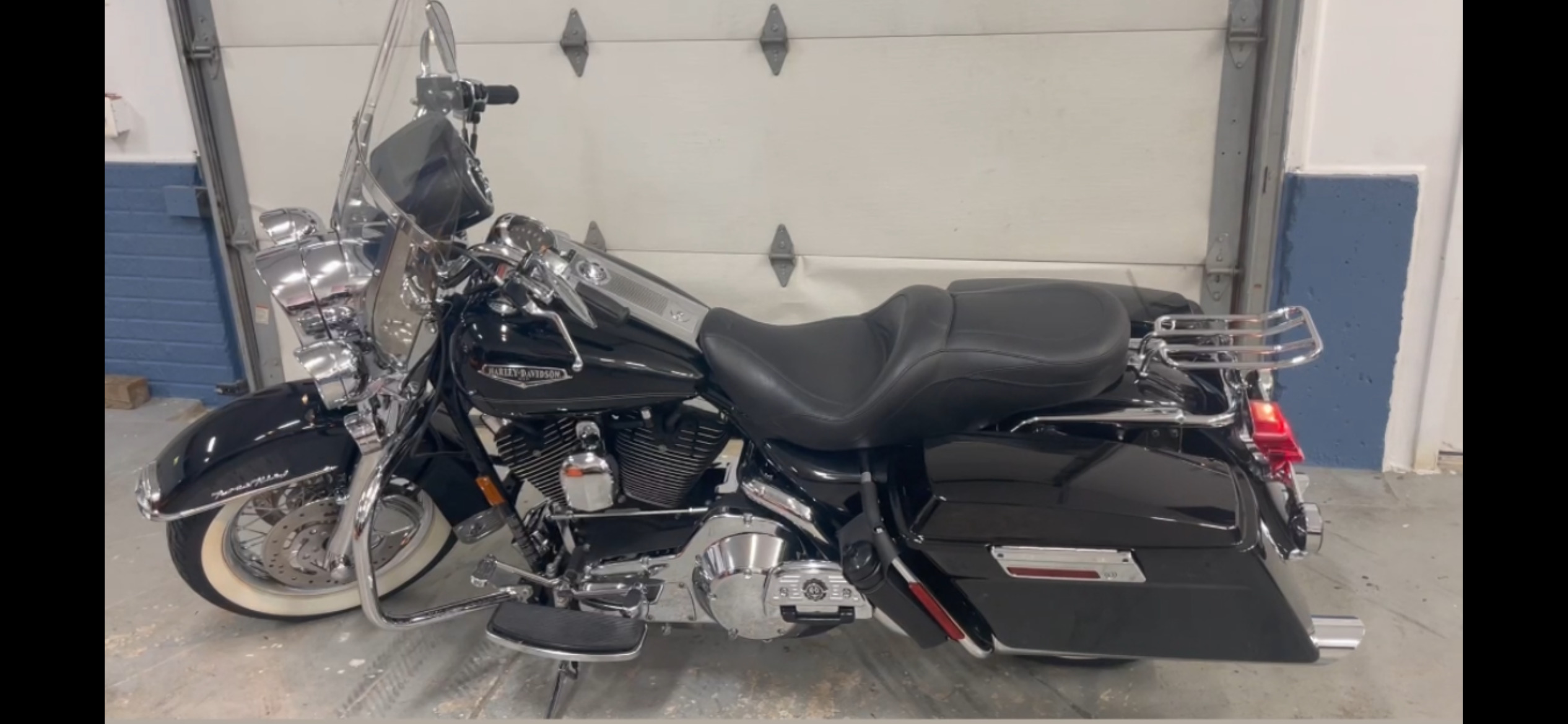 2006 Harley-Davidson ROAD KING CUSTOM CUSTOM in Rising Sun, MD