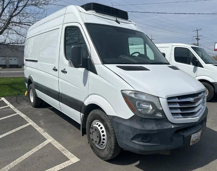 2018 FREIGHTLINER SPRINTER in Miami, FL