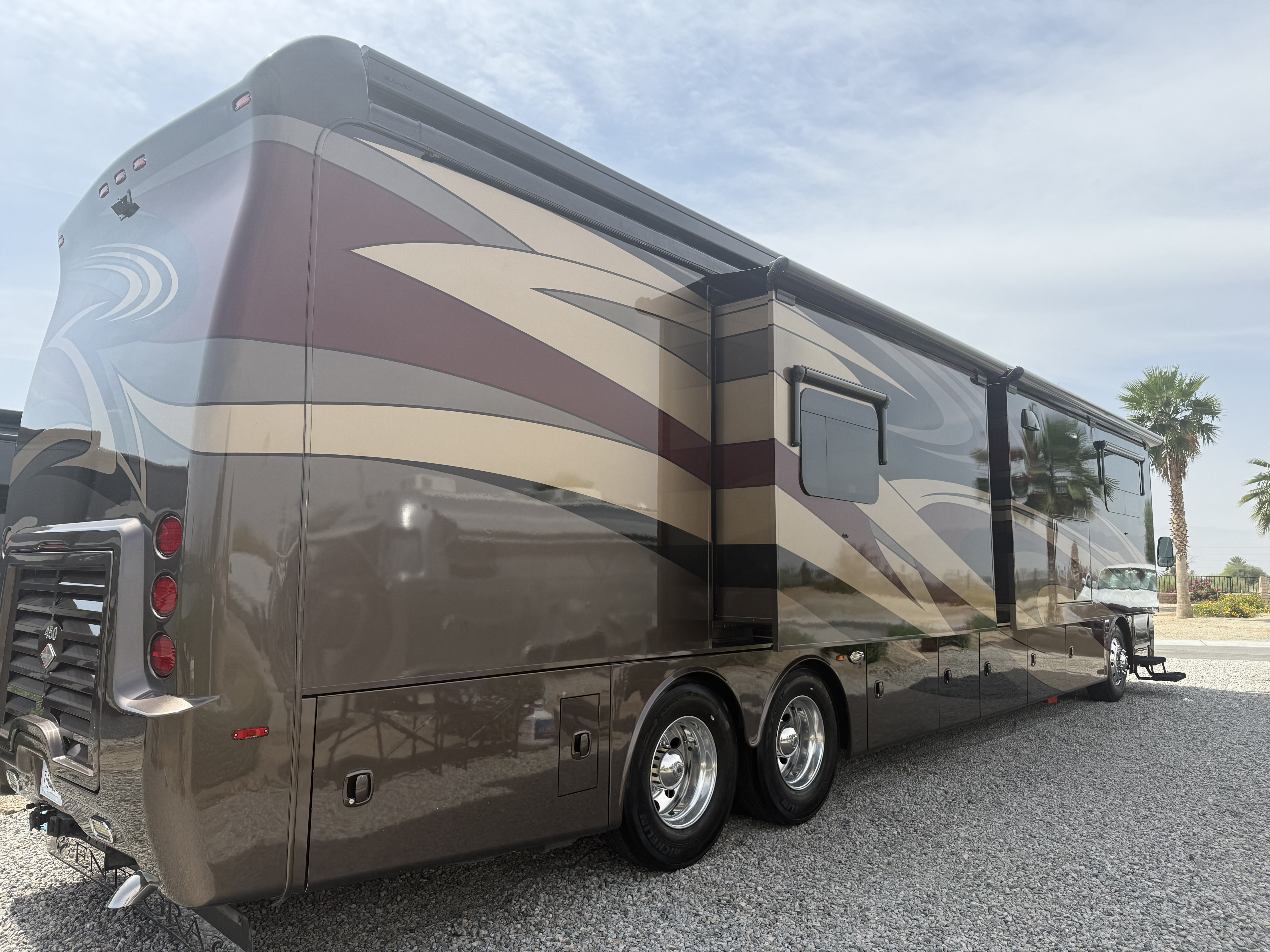 2015 Entegra Coach ANTHEM 44B RV