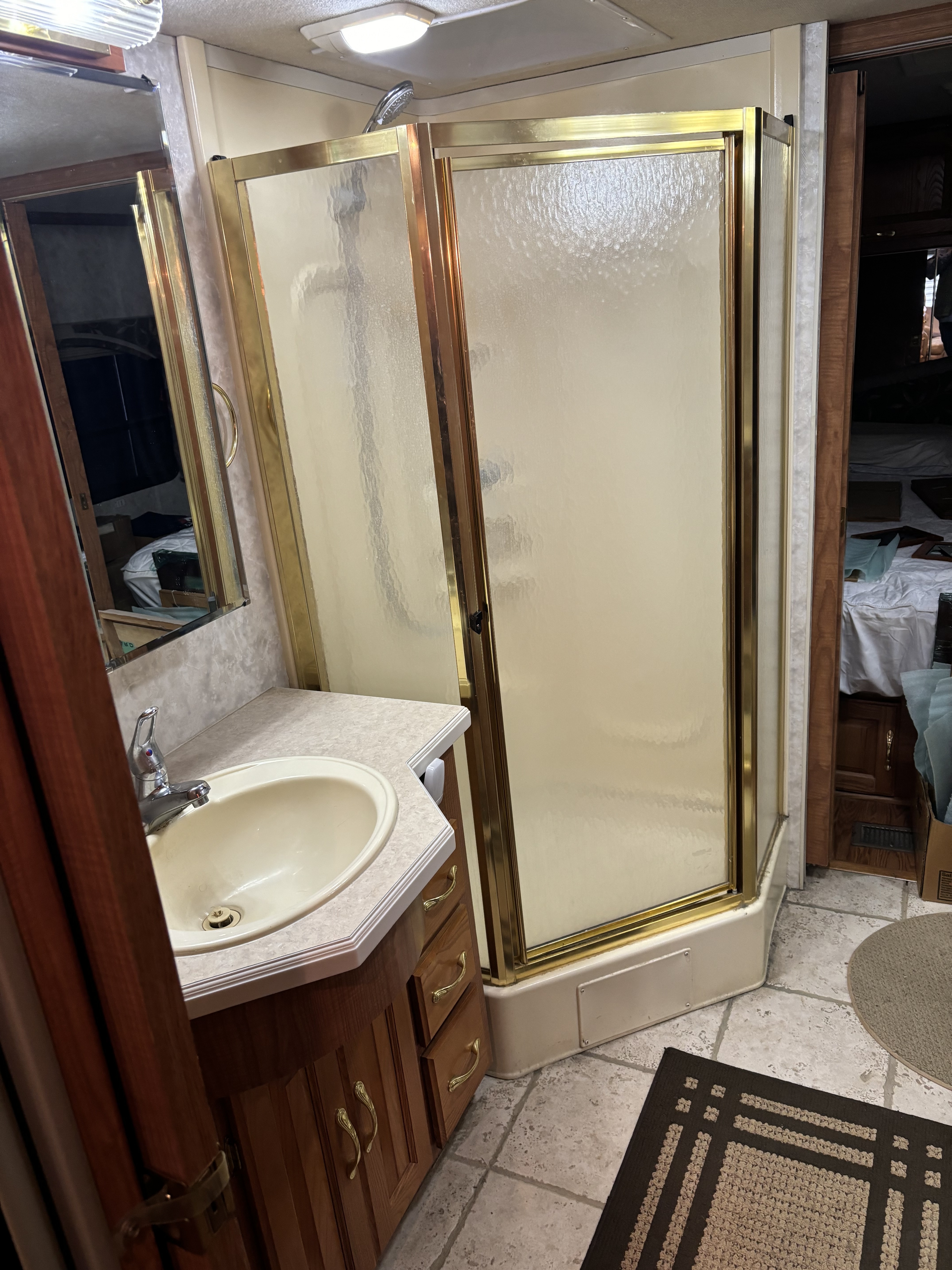 2003 Coachmen CROSS COUNTRY ELITE 370DS in pulaski NY