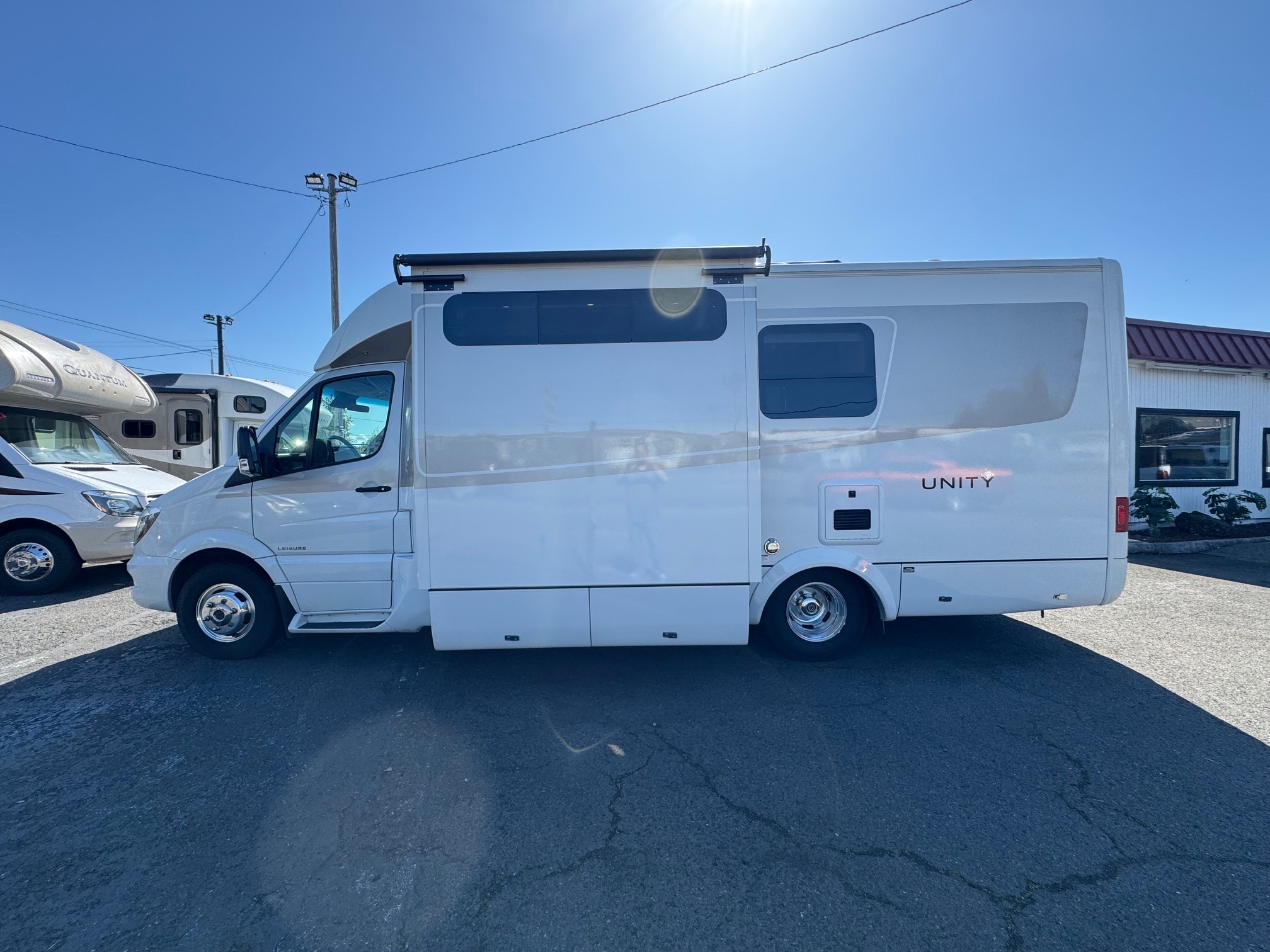 2018 Leisure Travel UNITY U24MB in gresham OR