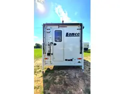 2026 LANCE 825