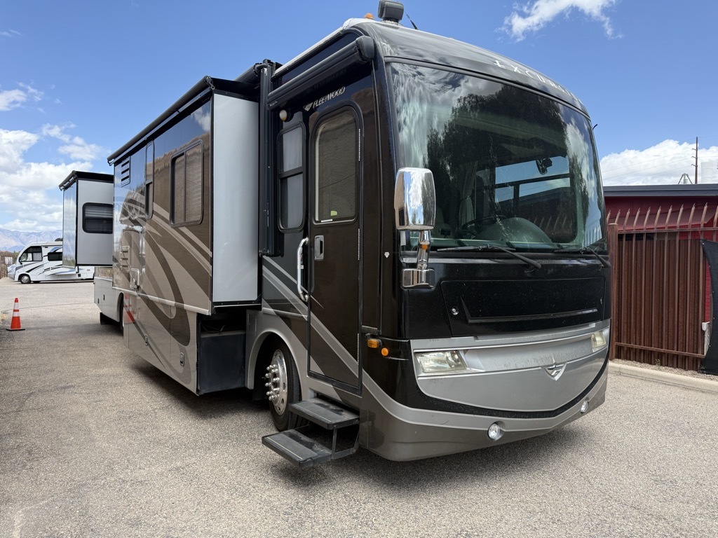 2008 Fleetwood EXCURSION 39R in tucson AZ
