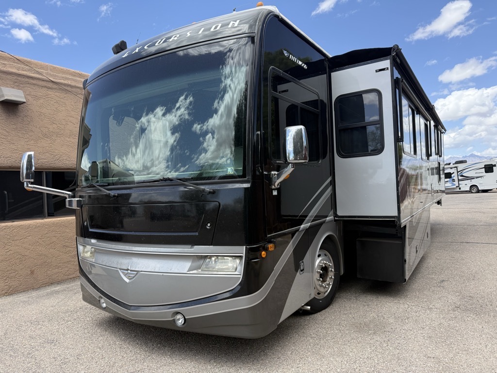 2008 Fleetwood EXCURSION 39R in tucson AZ