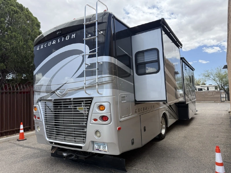 2008 FLEETWOOD EXCURSION 39R