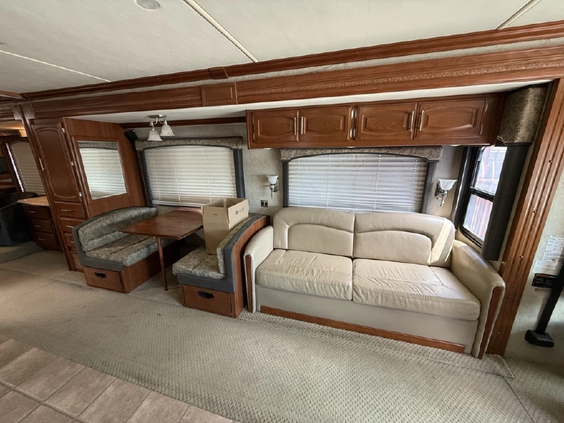 2008 FLEETWOOD EXCURSION 39R