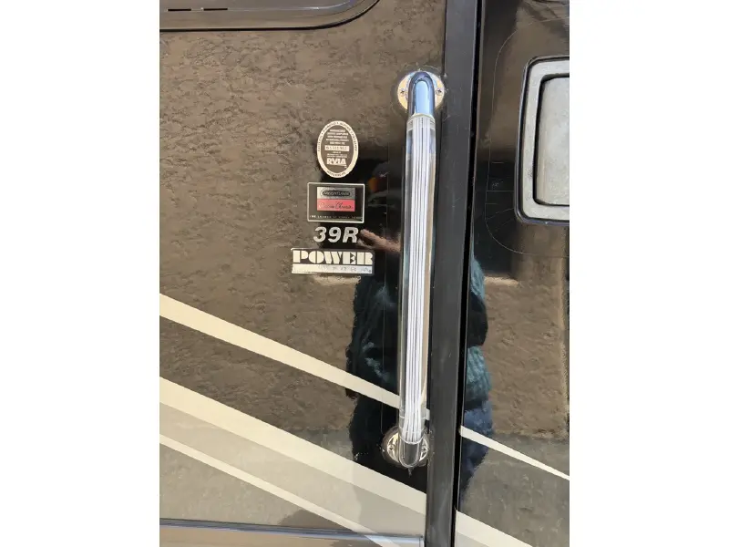 2008 FLEETWOOD EXCURSION 39R