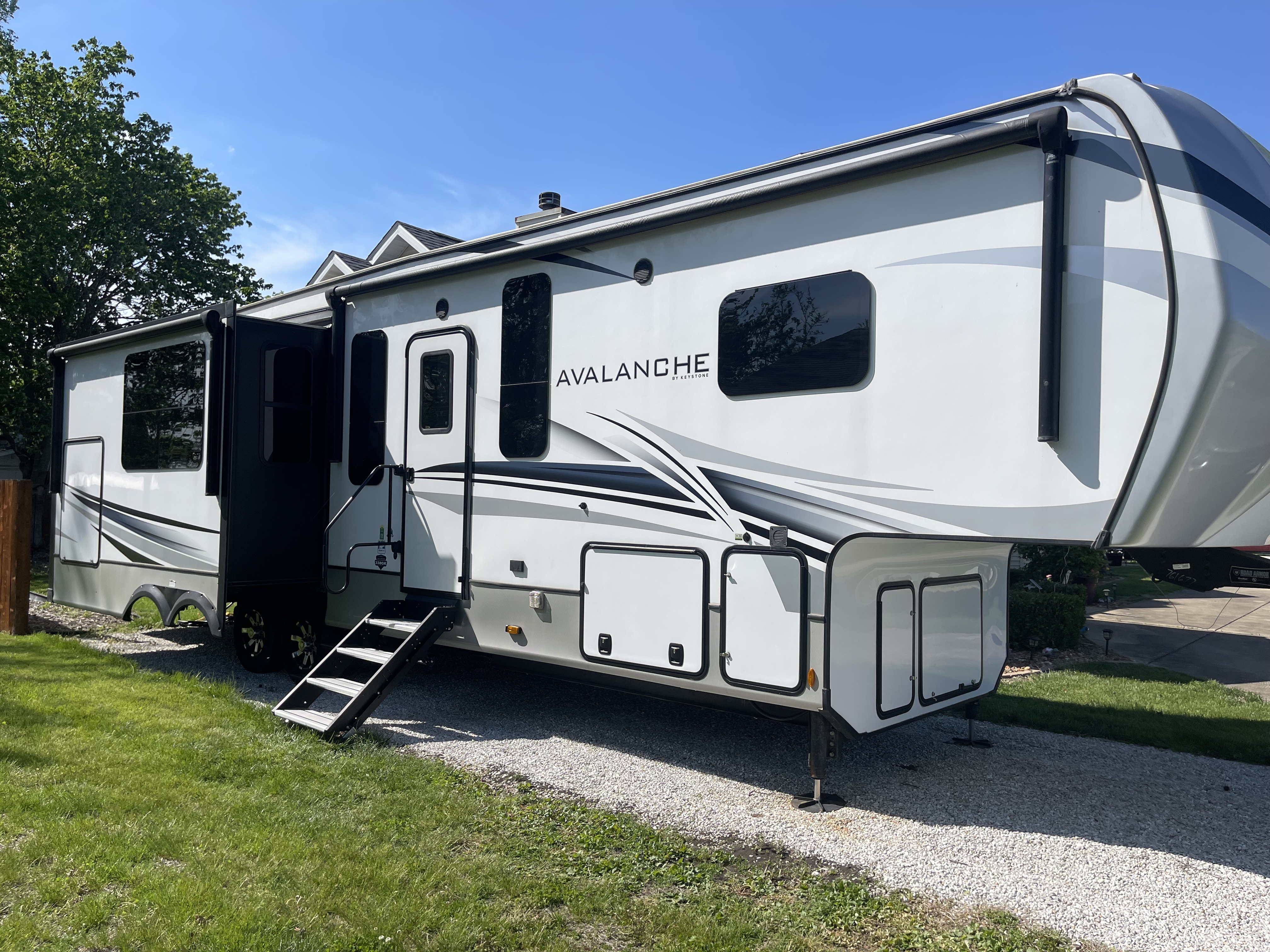 2022 Keystone AVALANCHE 338GK in ashland IL