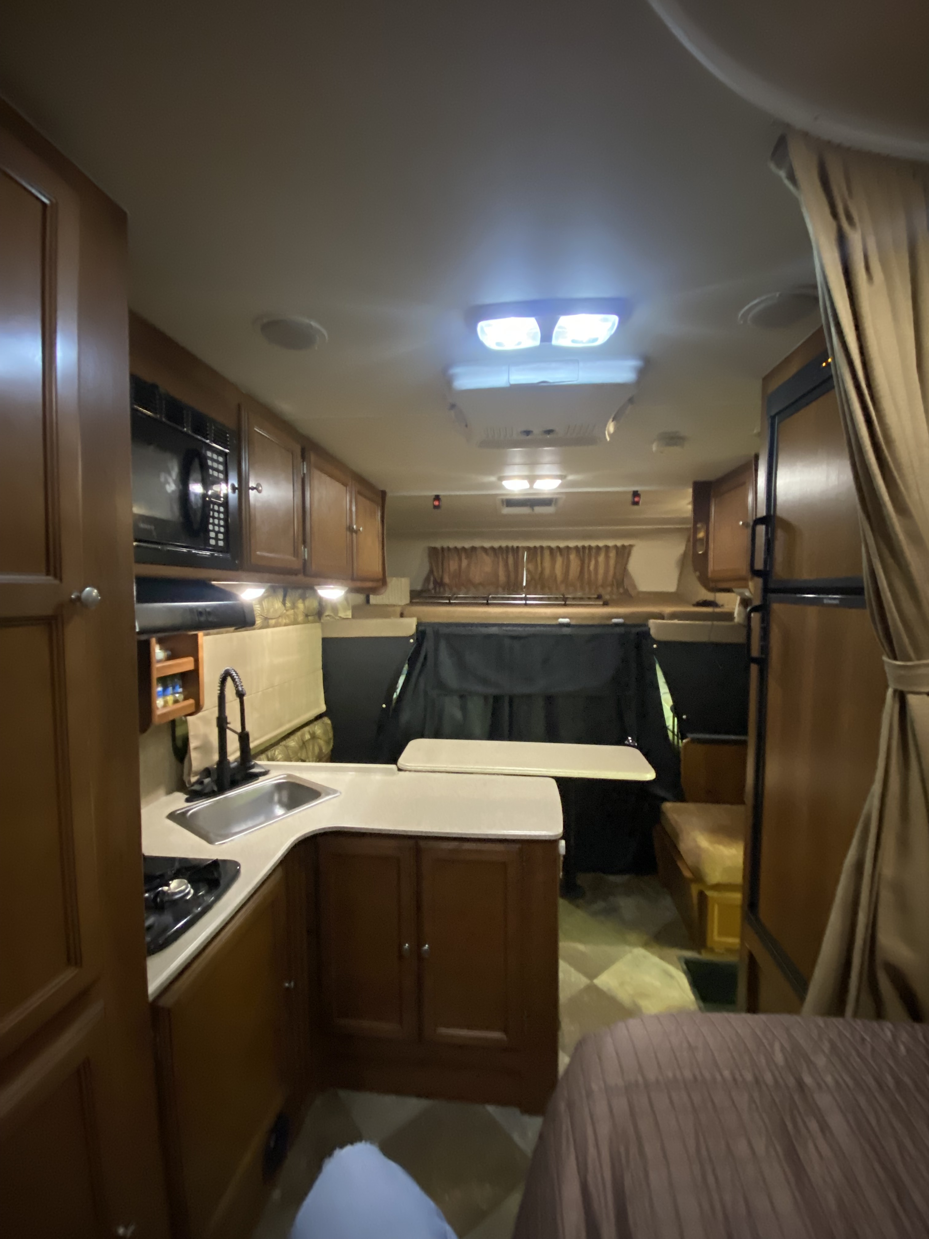 2015 Coachmen LEPRECHAUN 190CB in west mifflin PA