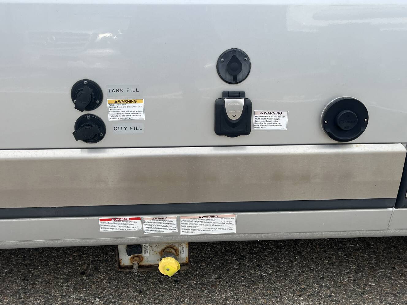 A photo of this 2018 Winnebago TRAVATO 59G
