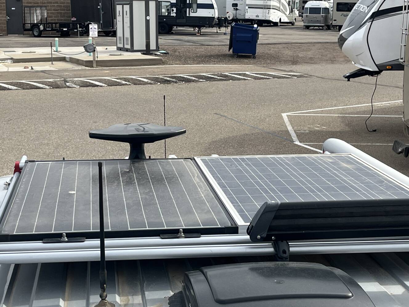 A photo of this 2018 Winnebago TRAVATO 59G