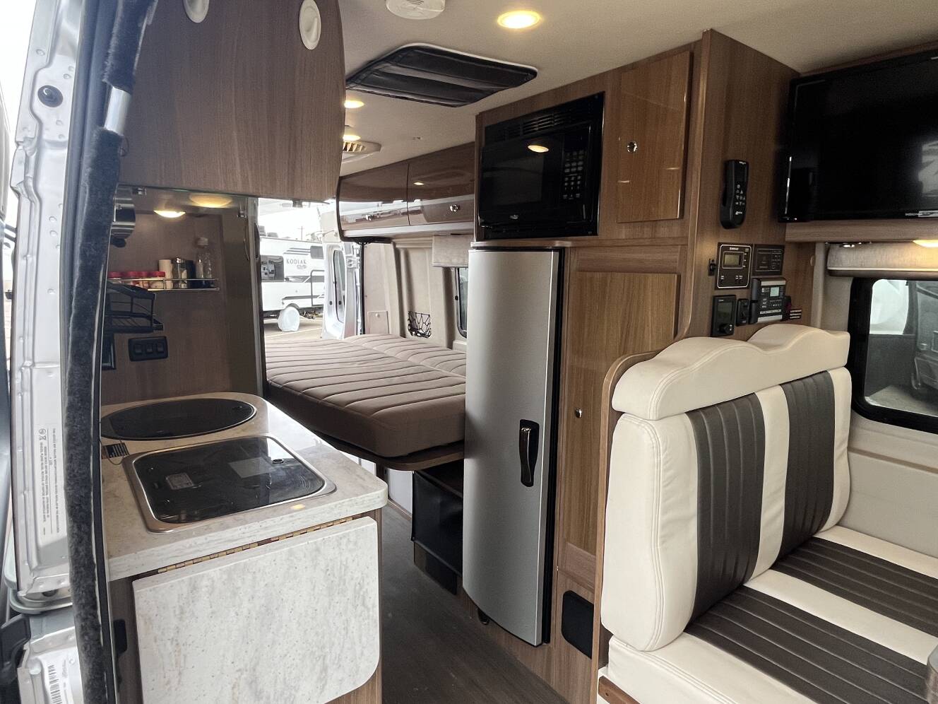 A photo of this 2018 Winnebago TRAVATO 59G