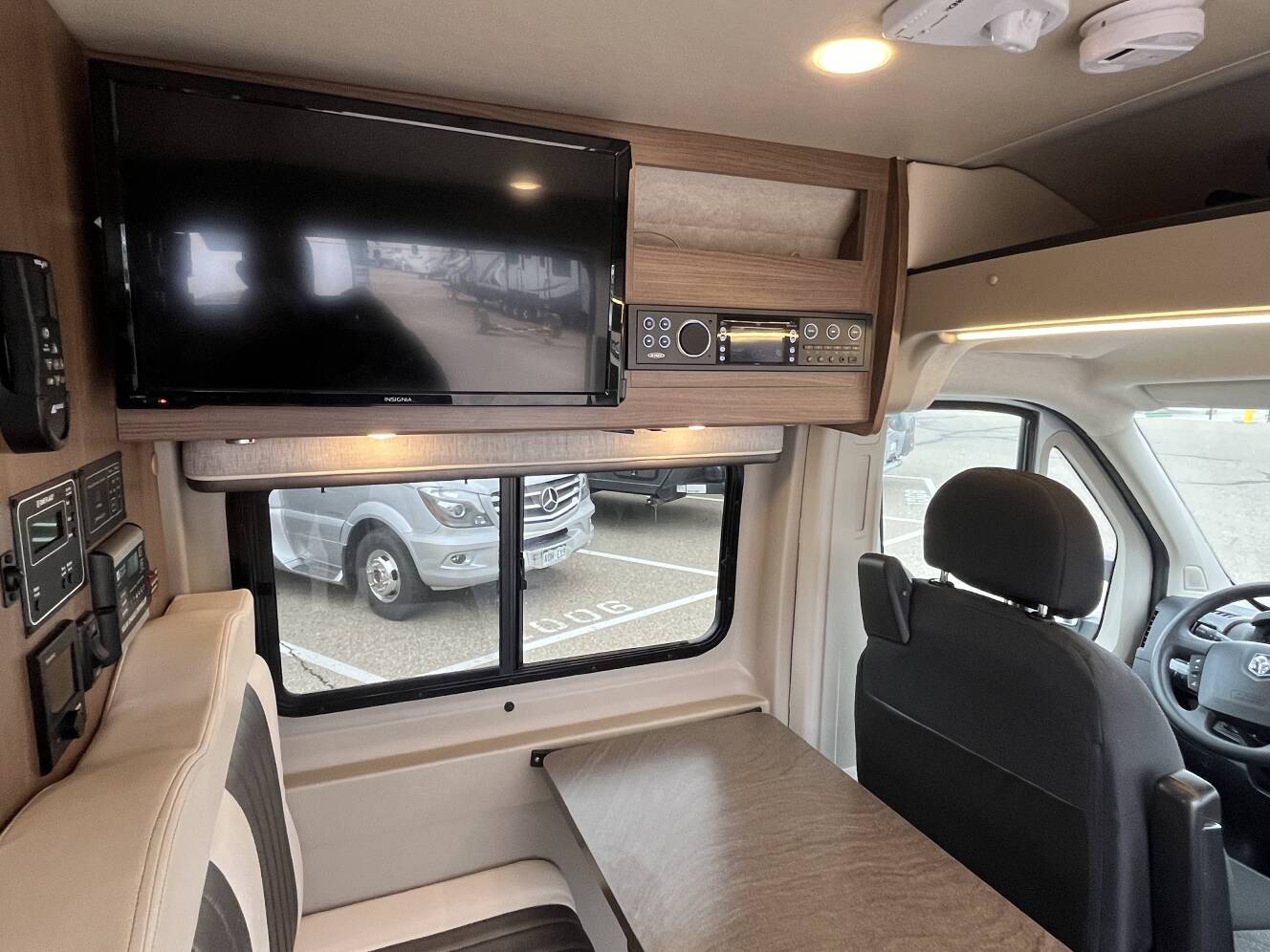 A photo of this 2018 Winnebago TRAVATO 59G