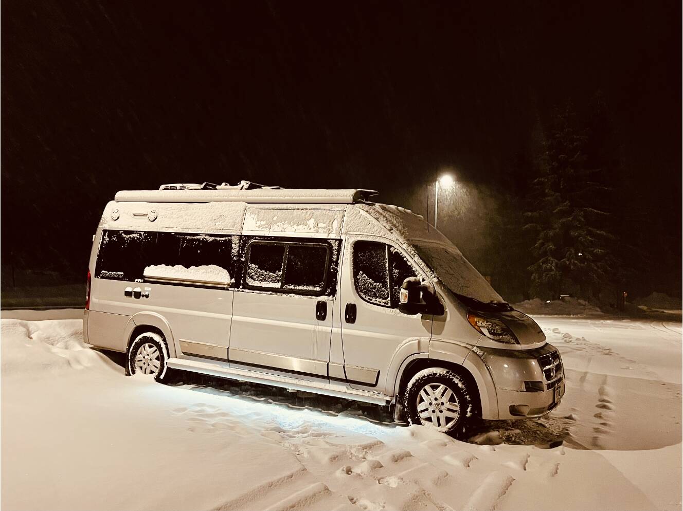 A photo of this 2018 Winnebago TRAVATO 59G