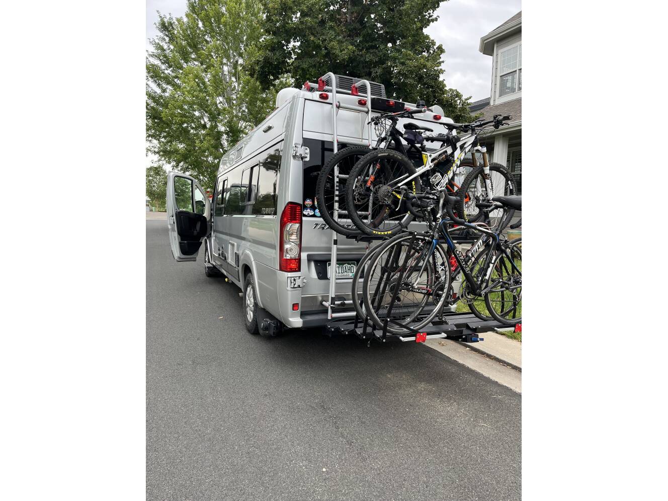 A photo of this 2018 Winnebago TRAVATO 59G