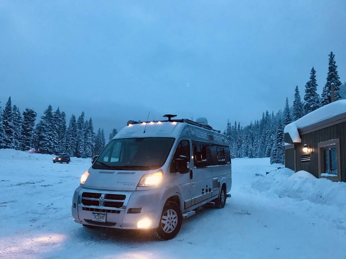 A photo of this 2018 Winnebago TRAVATO 59G