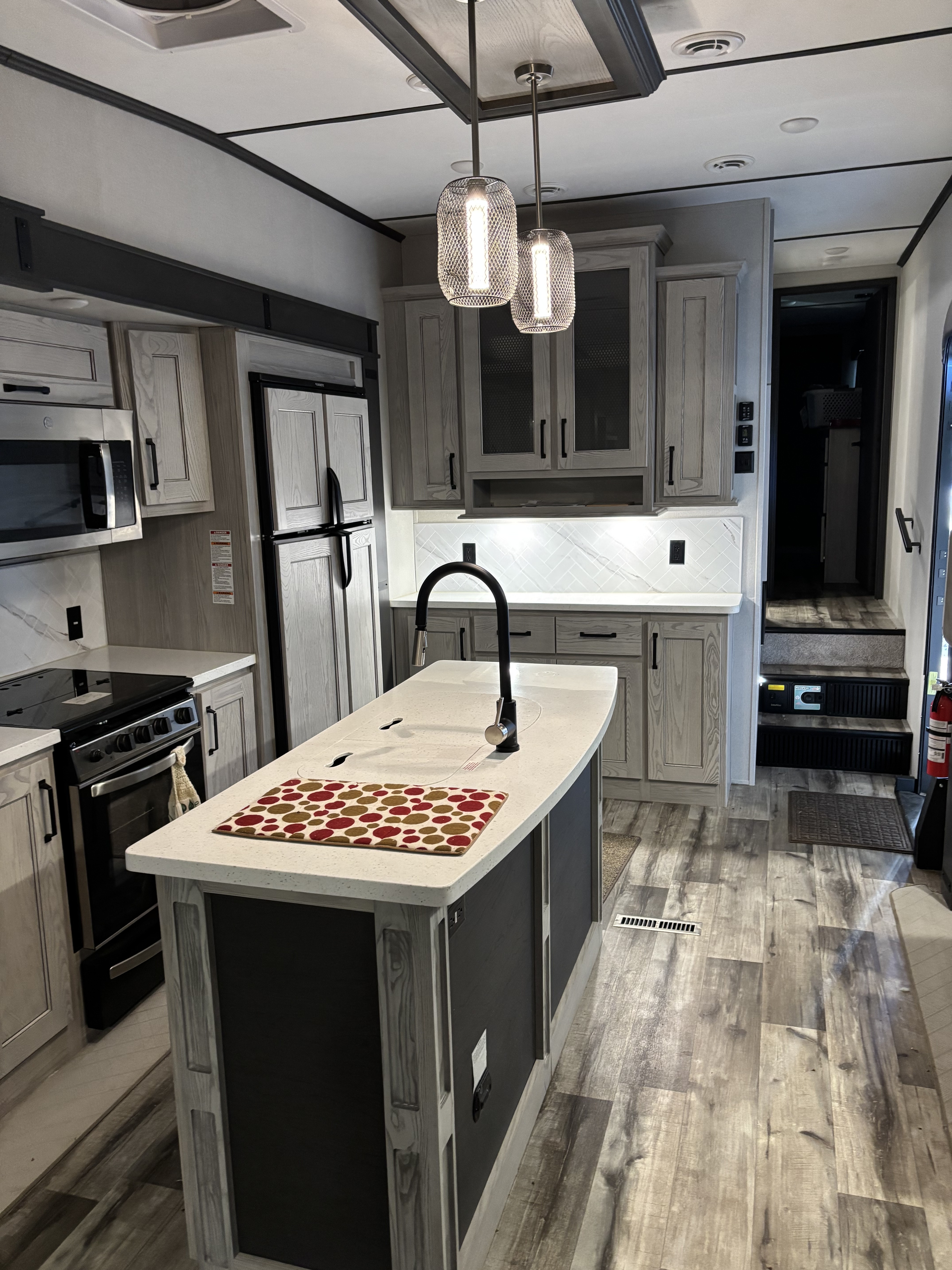 2022 Keystone MONTANA 331RL20 RV