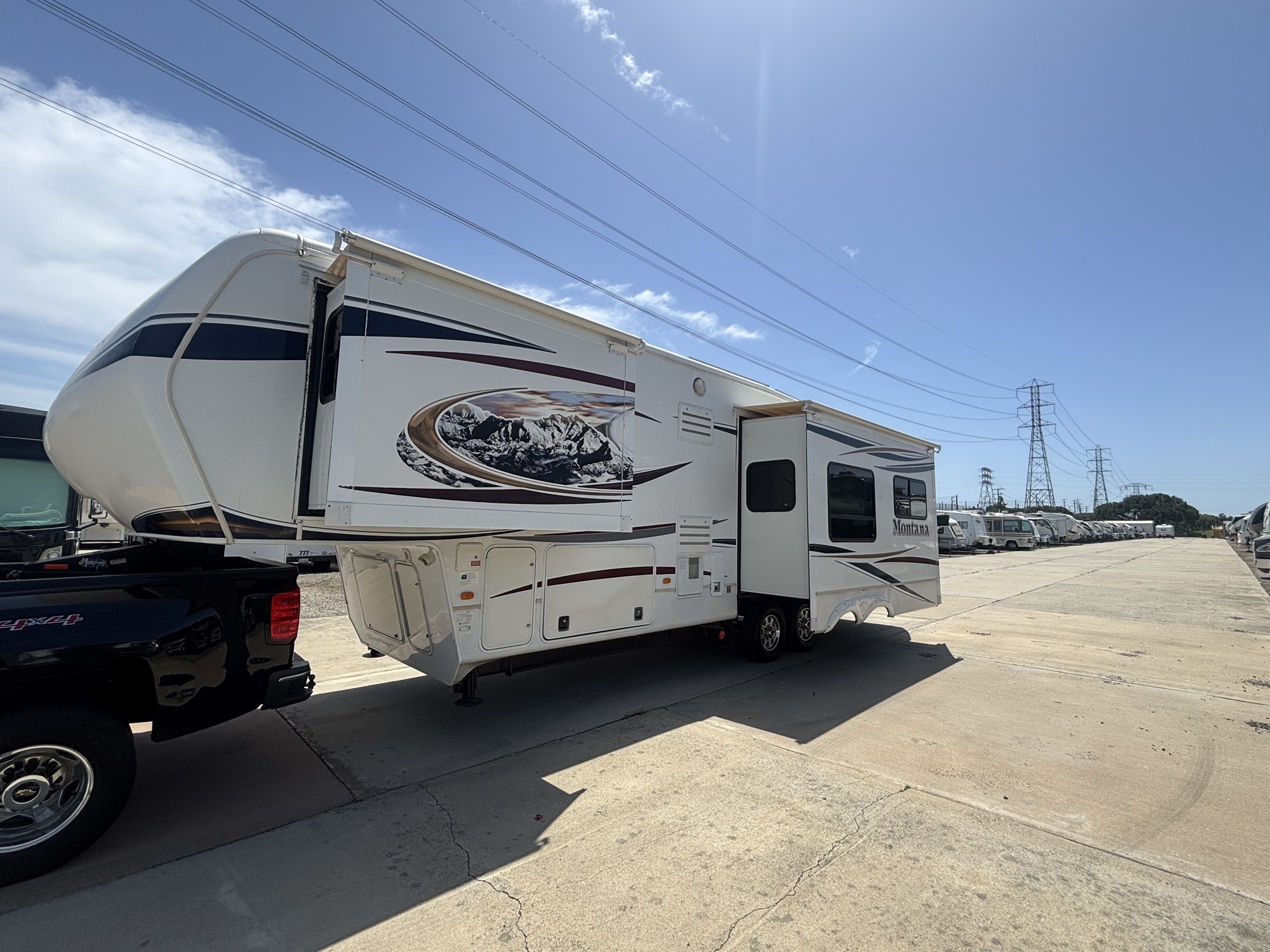 2013 Keystone MONTANA HICKORY 3150RL in cerritos CA
