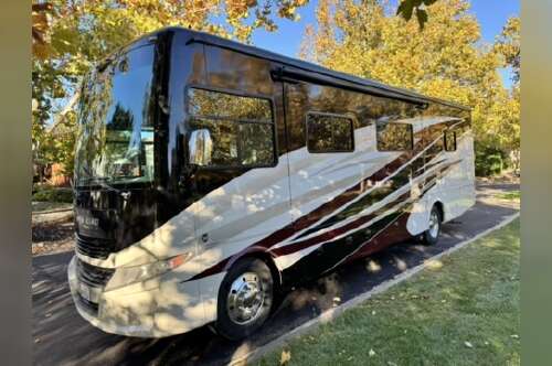 2018 Tiffin Motorhomes ALLEGRO OPEN ROAD 32 SA in livermore CA