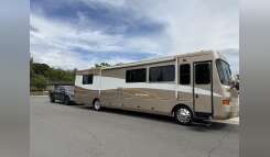 2000 Safari Zanzibar 3896 RV