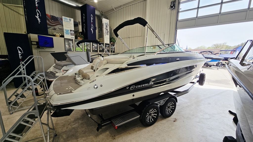 2014 Crownline 255 SS in red wing MN