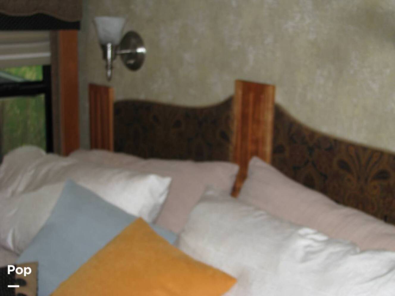 A photo of this 2008 Country Coach Inspire Founders Edition