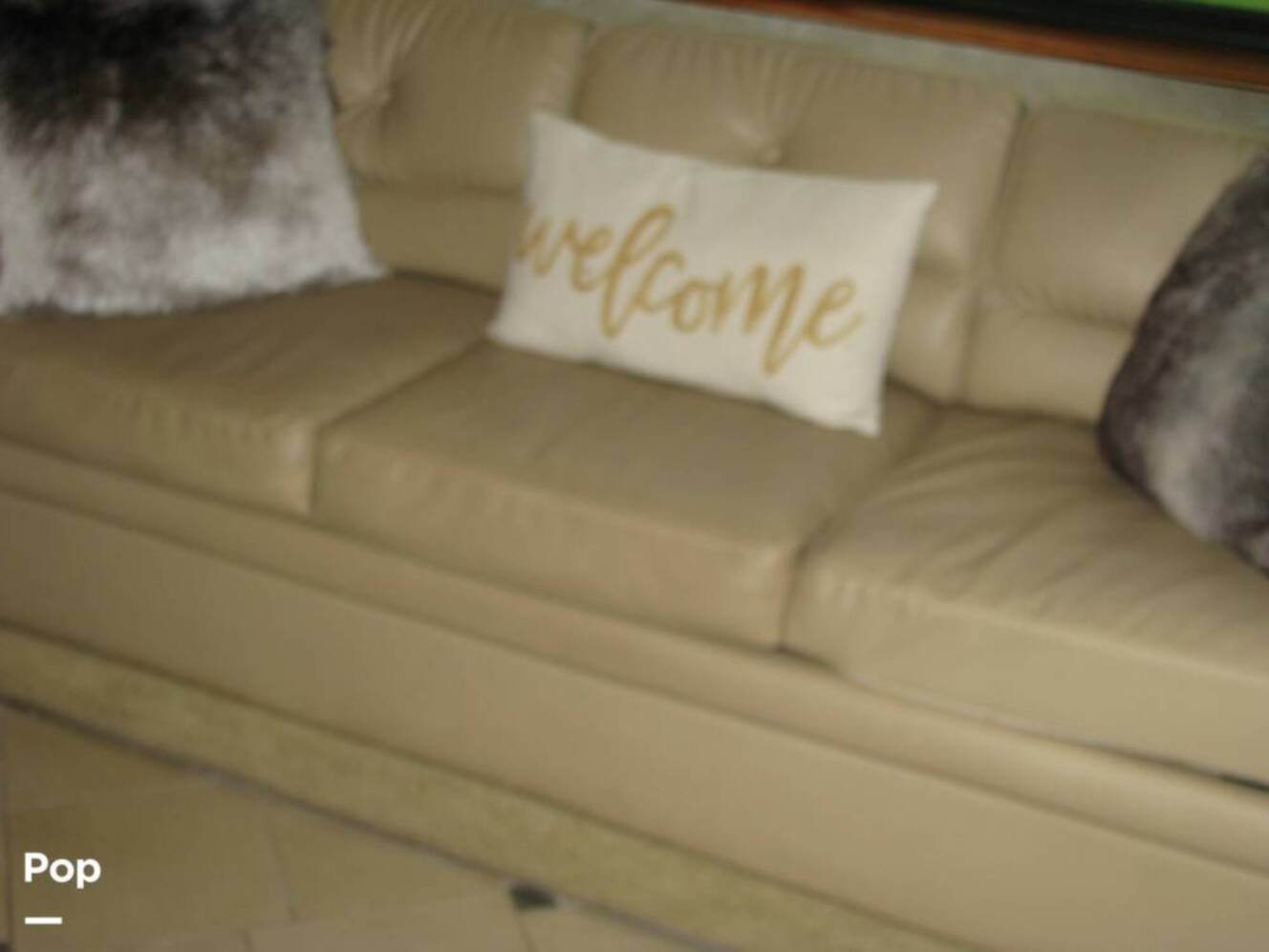 A photo of this 2008 Country Coach Inspire Founders Edition
