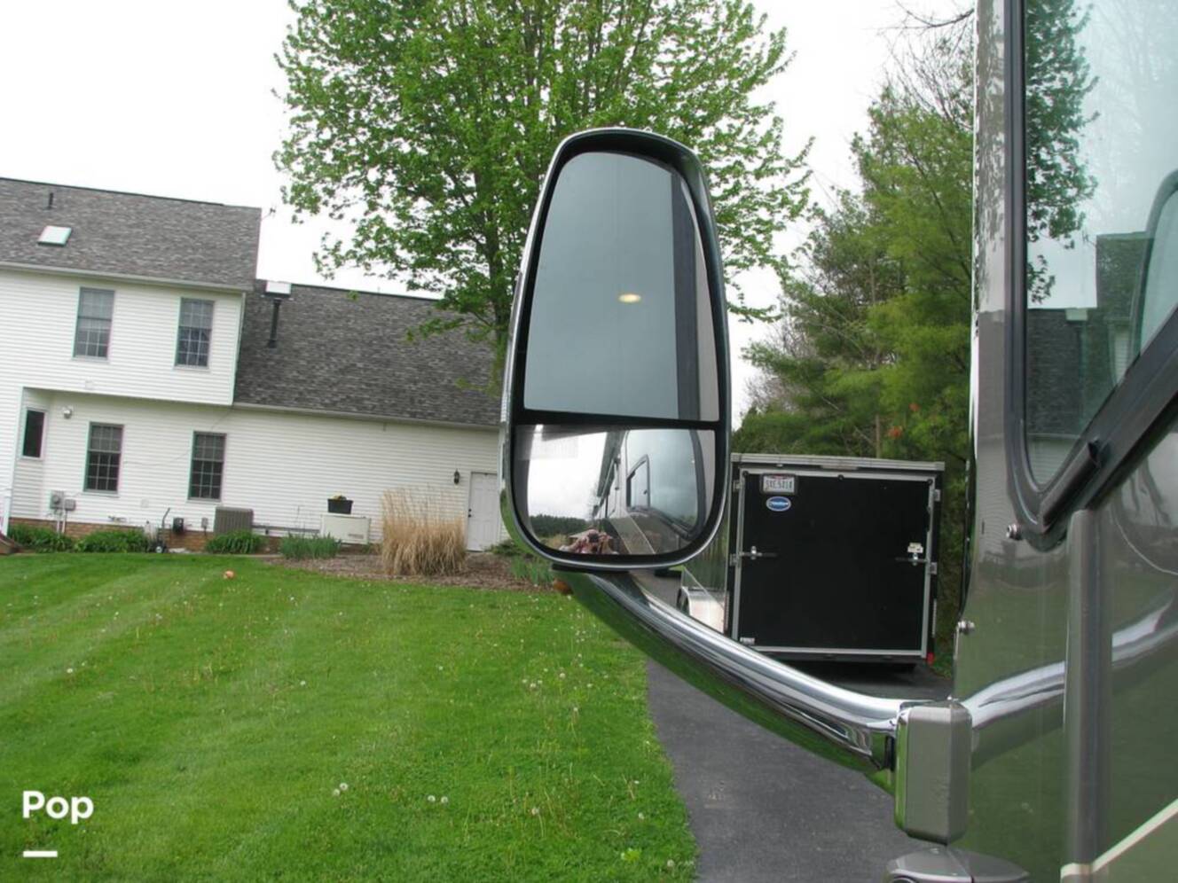 A photo of this 2008 Country Coach Inspire Founders Edition