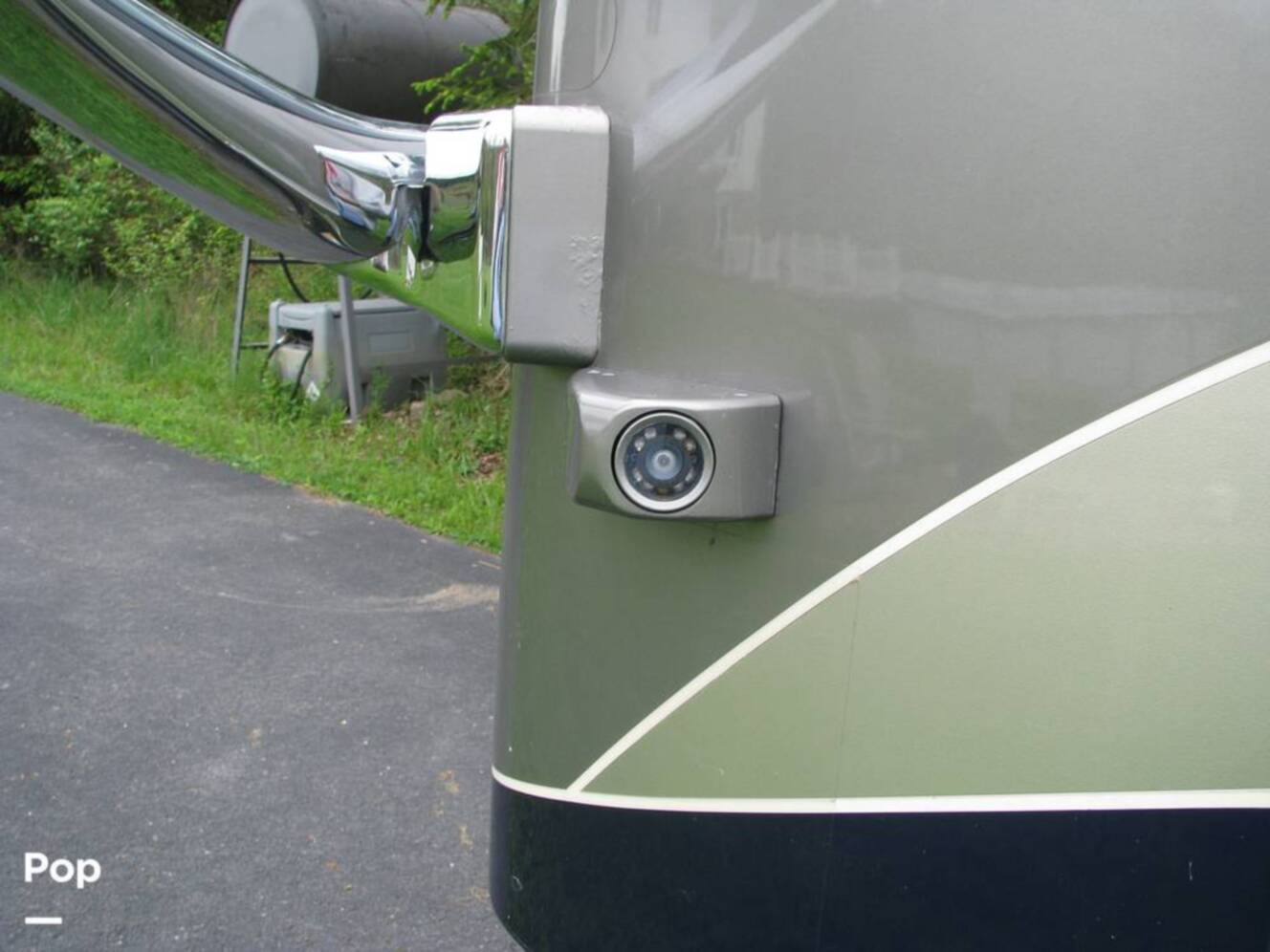 A photo of this 2008 Country Coach Inspire Founders Edition