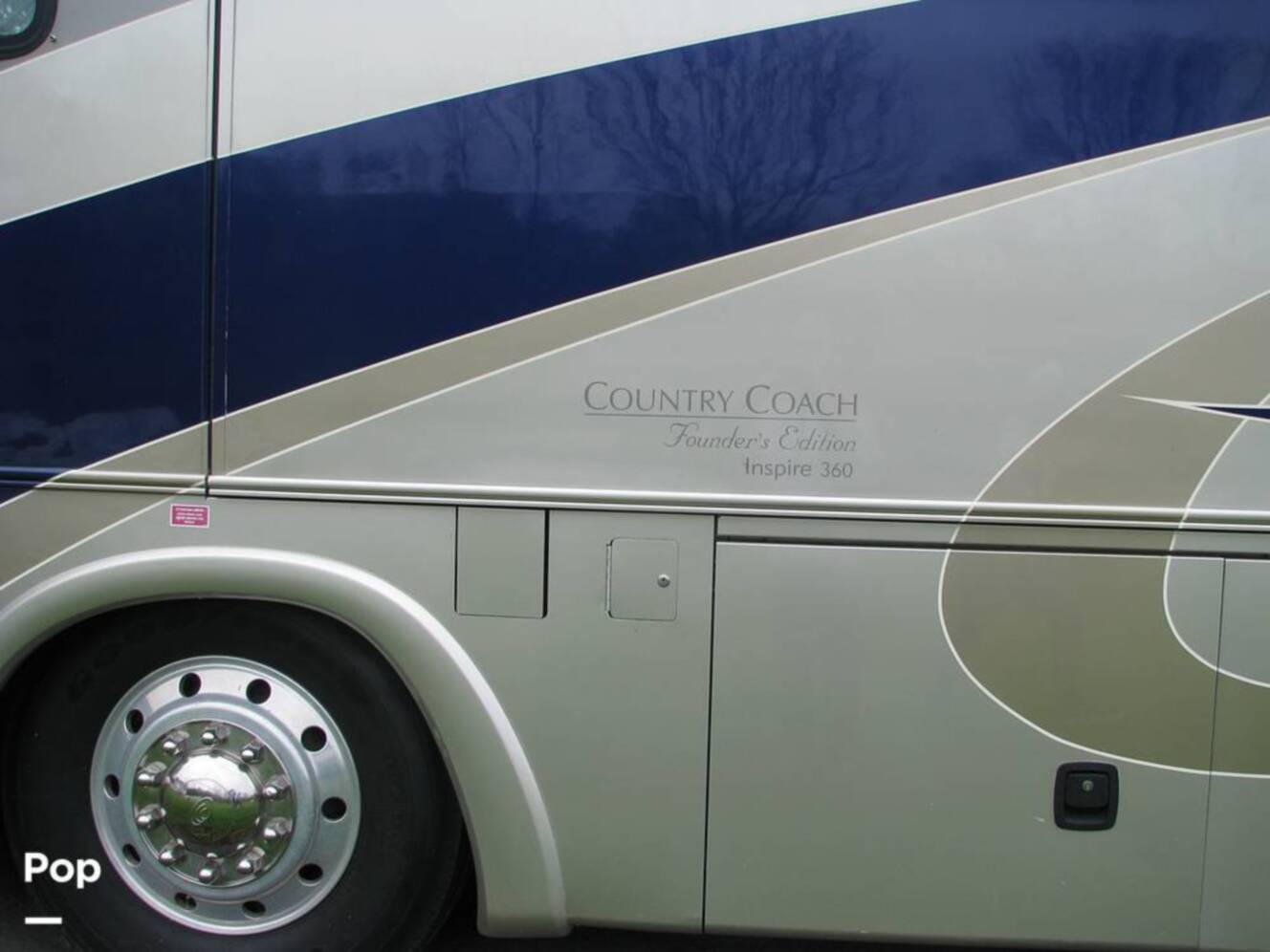A photo of this 2008 Country Coach Inspire Founders Edition