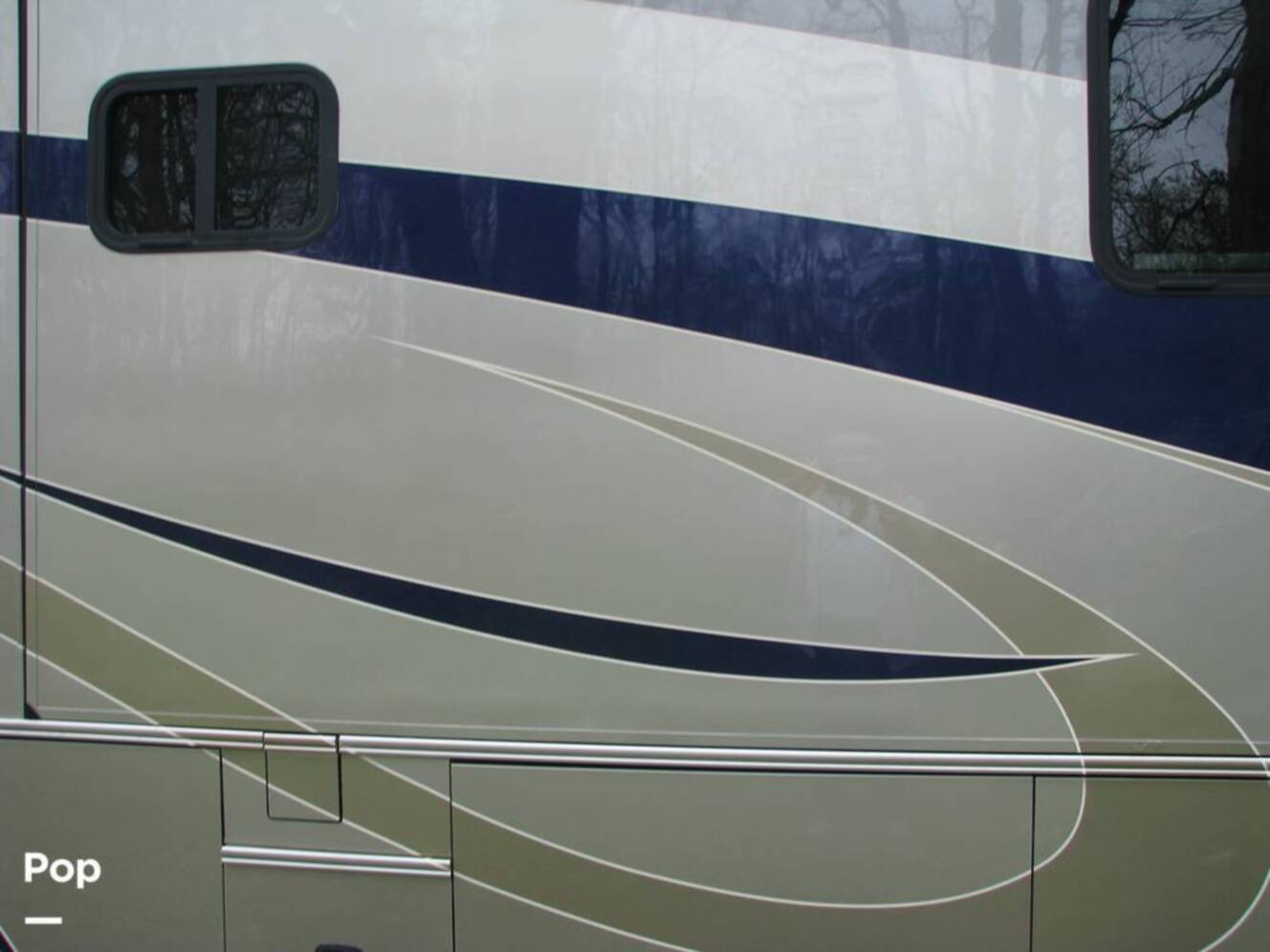A photo of this 2008 Country Coach Inspire Founders Edition