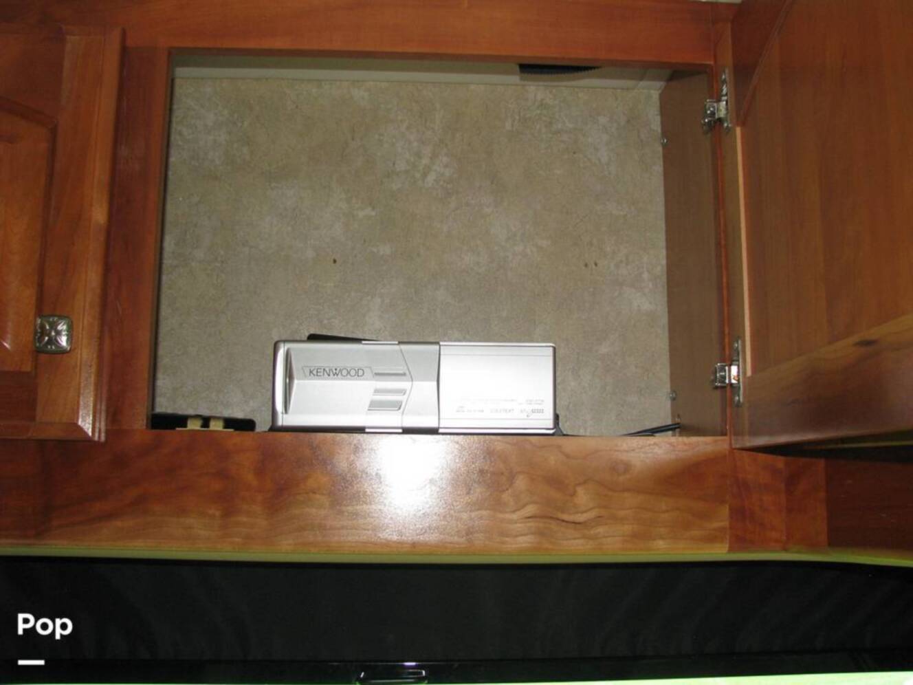 A photo of this 2008 Country Coach Inspire Founders Edition