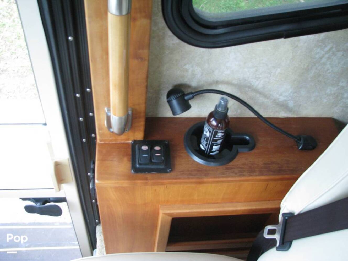 A photo of this 2008 Country Coach Inspire Founders Edition