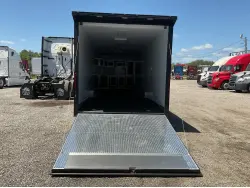 2023 VINTAGE P832 PLATINUM 32 TRAILER