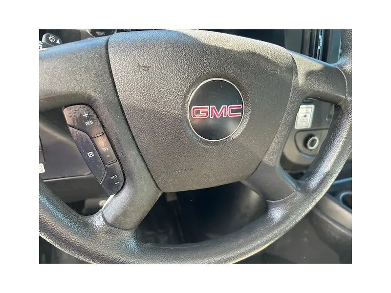 2023 GMC G3500