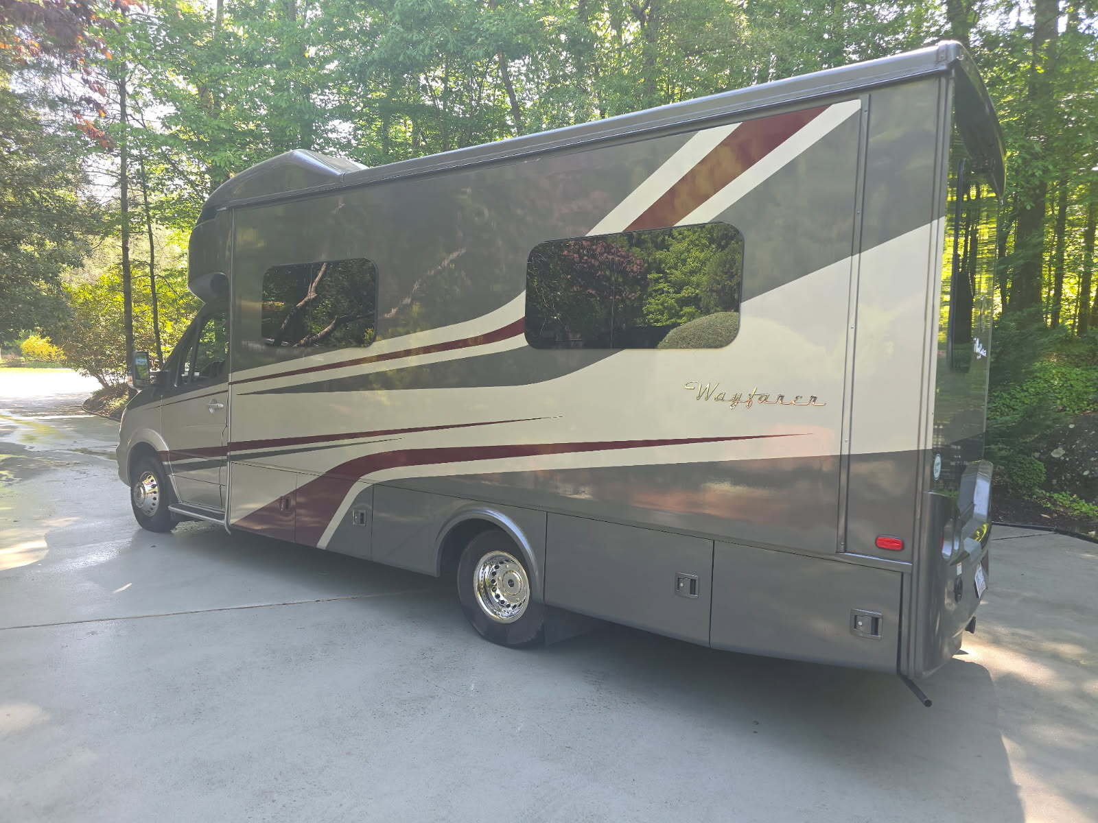 2019 Tiffin Motorhomes WAYFARER 24 FW in greensboro NC