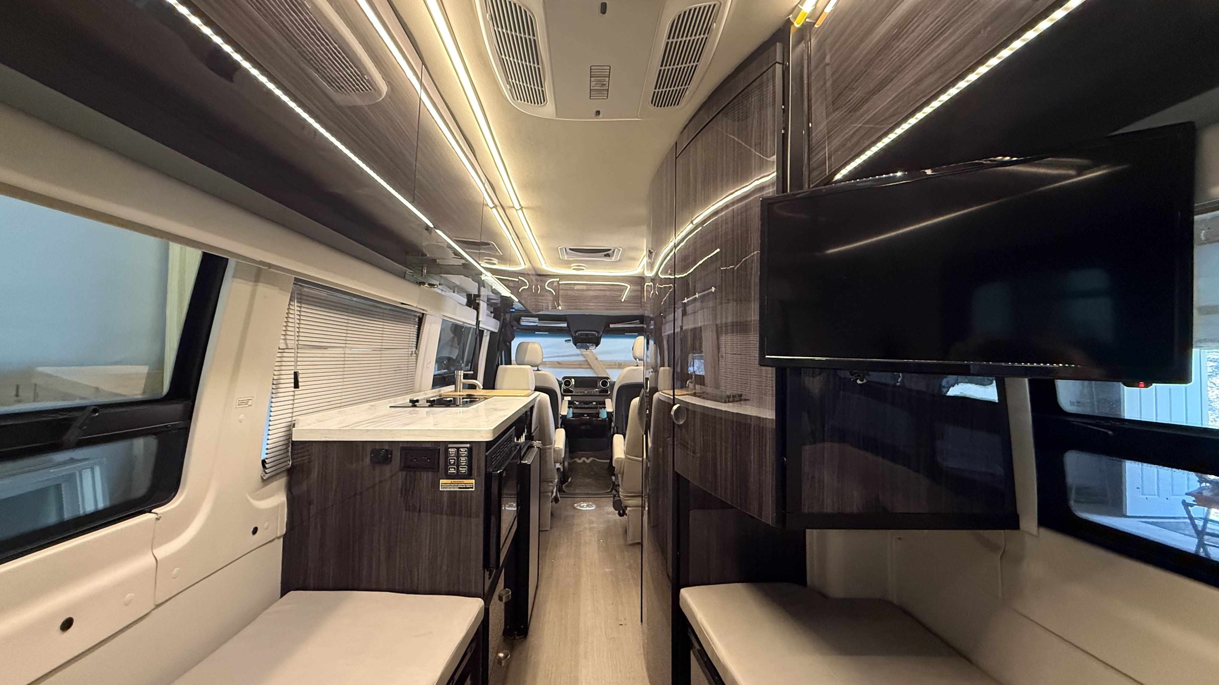 2021 Winnebago ERA 70X in west bloomfield MI