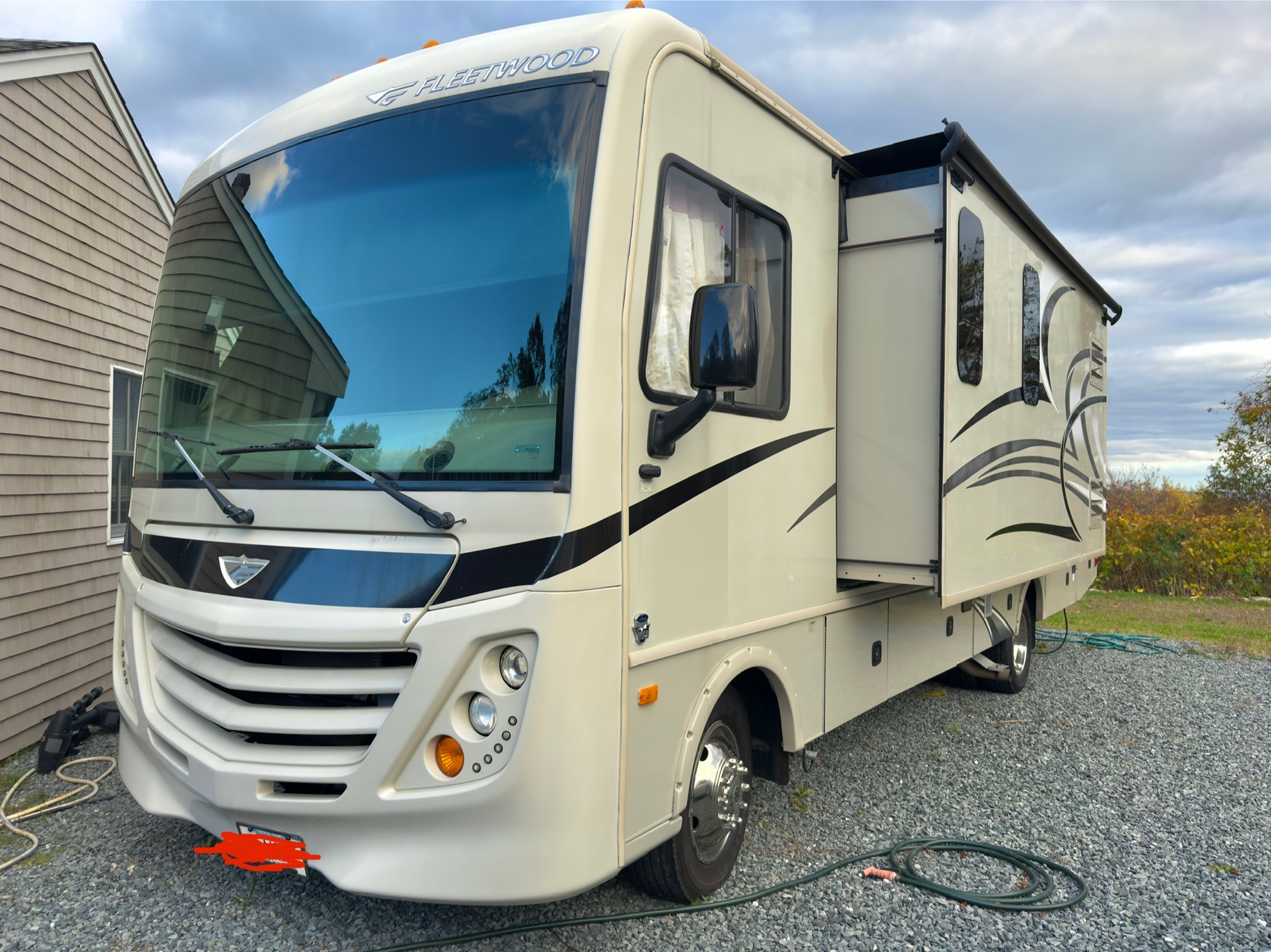 2018 Fleetwood FLAIR 30P in plymouth MA