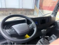 2026 ISUZU NRR