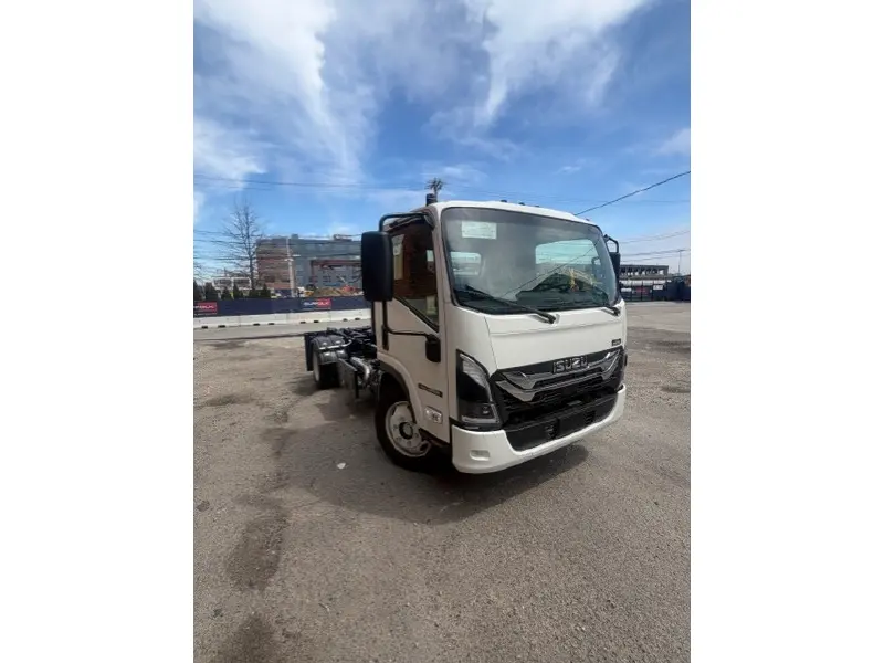 2026 ISUZU NRR