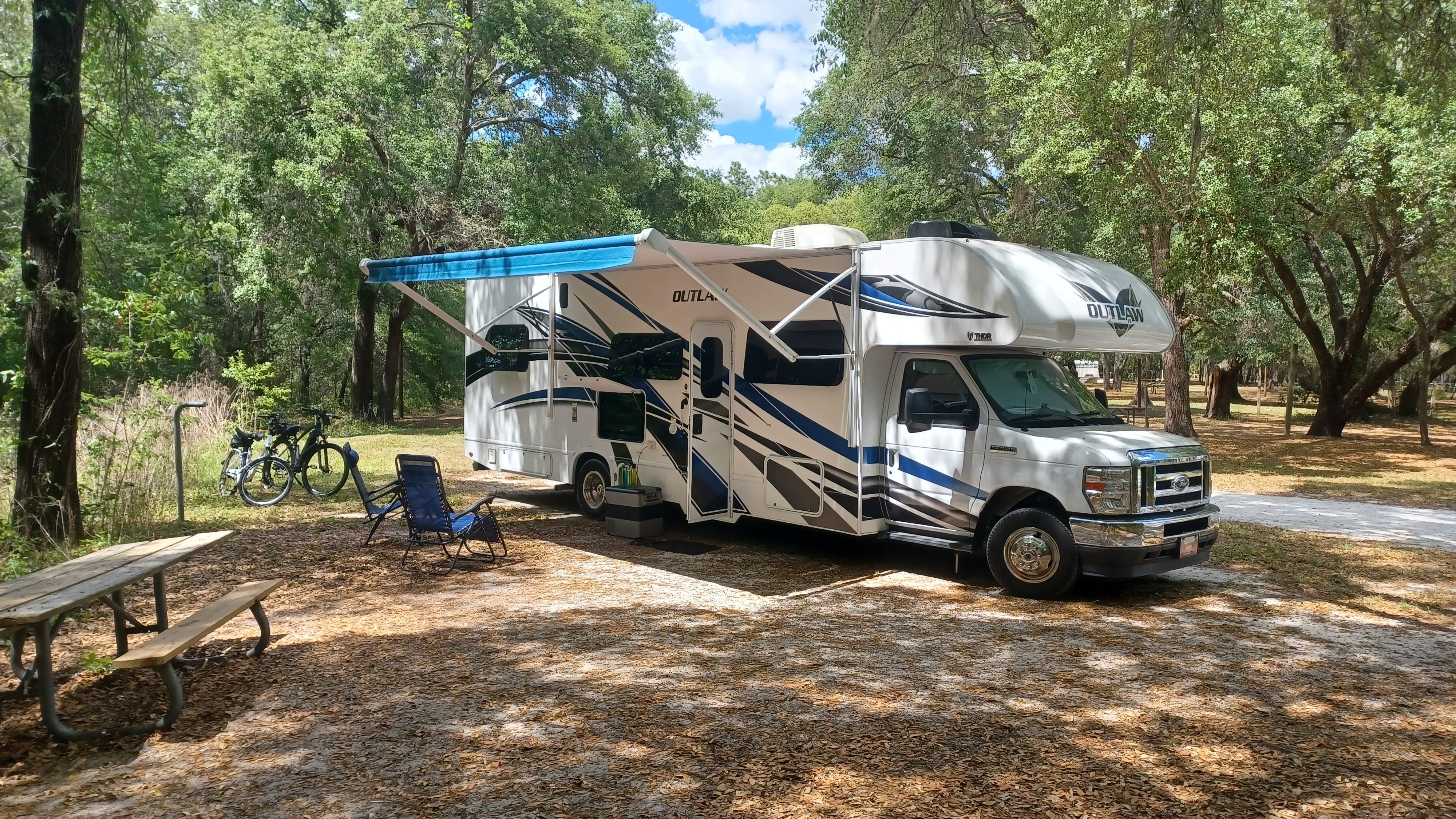 2021 Thor Motor Coach OUTLAW 29J RV