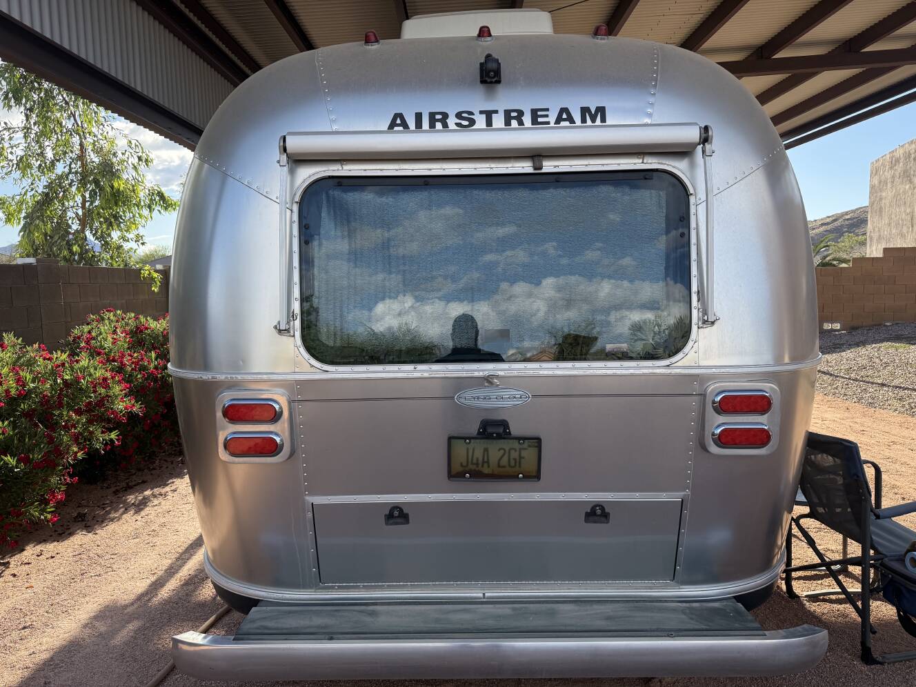 A photo of this 2010 Airstream FLYING CLOUD 30RB